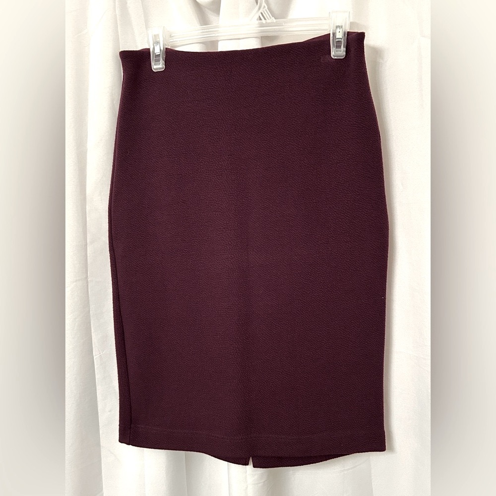NWOT! Pencil Knit Comfy Skirt